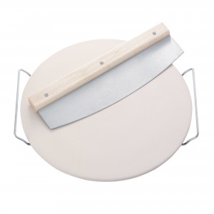 LEIFHEIT Round Ceramic Pizza Stone with Carrying Tray and Slicer LFG1063